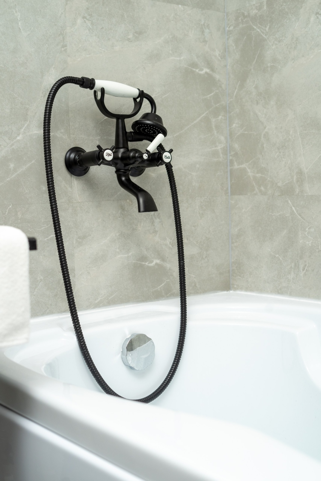 евро двушка (гостиная + спальня) в стиле лофт 