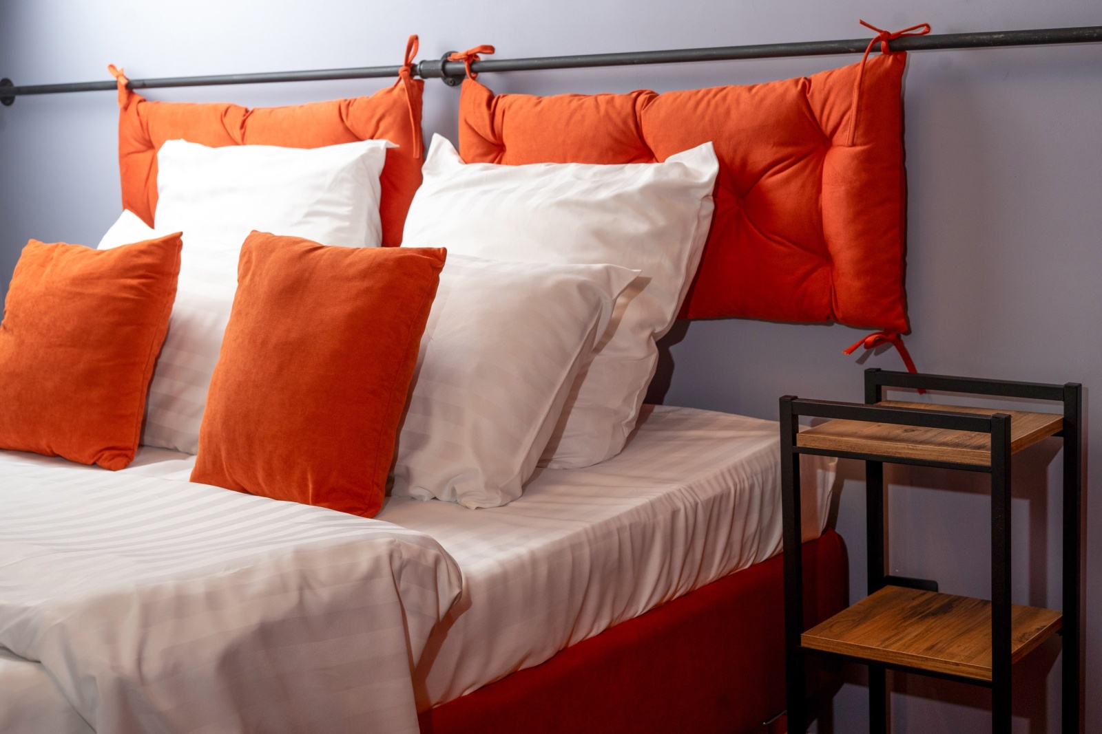 евро двушка (гостиная + спальня) в стиле лофт 