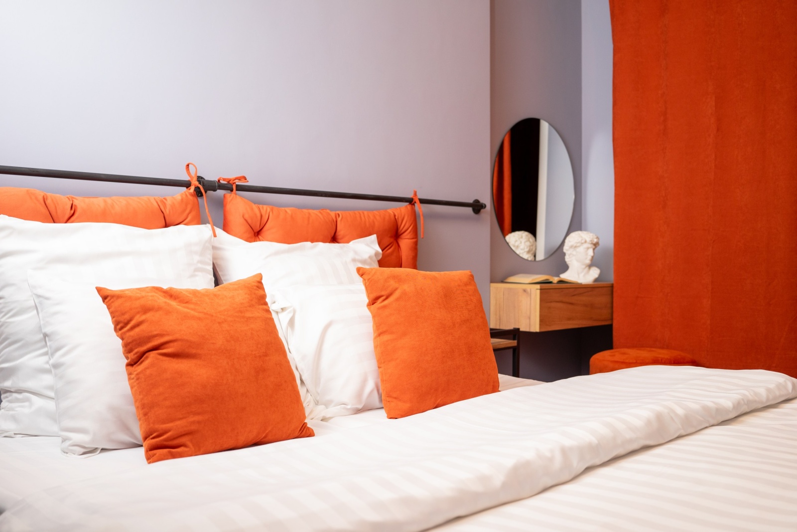 евро двушка (гостиная + спальня) в стиле лофт 