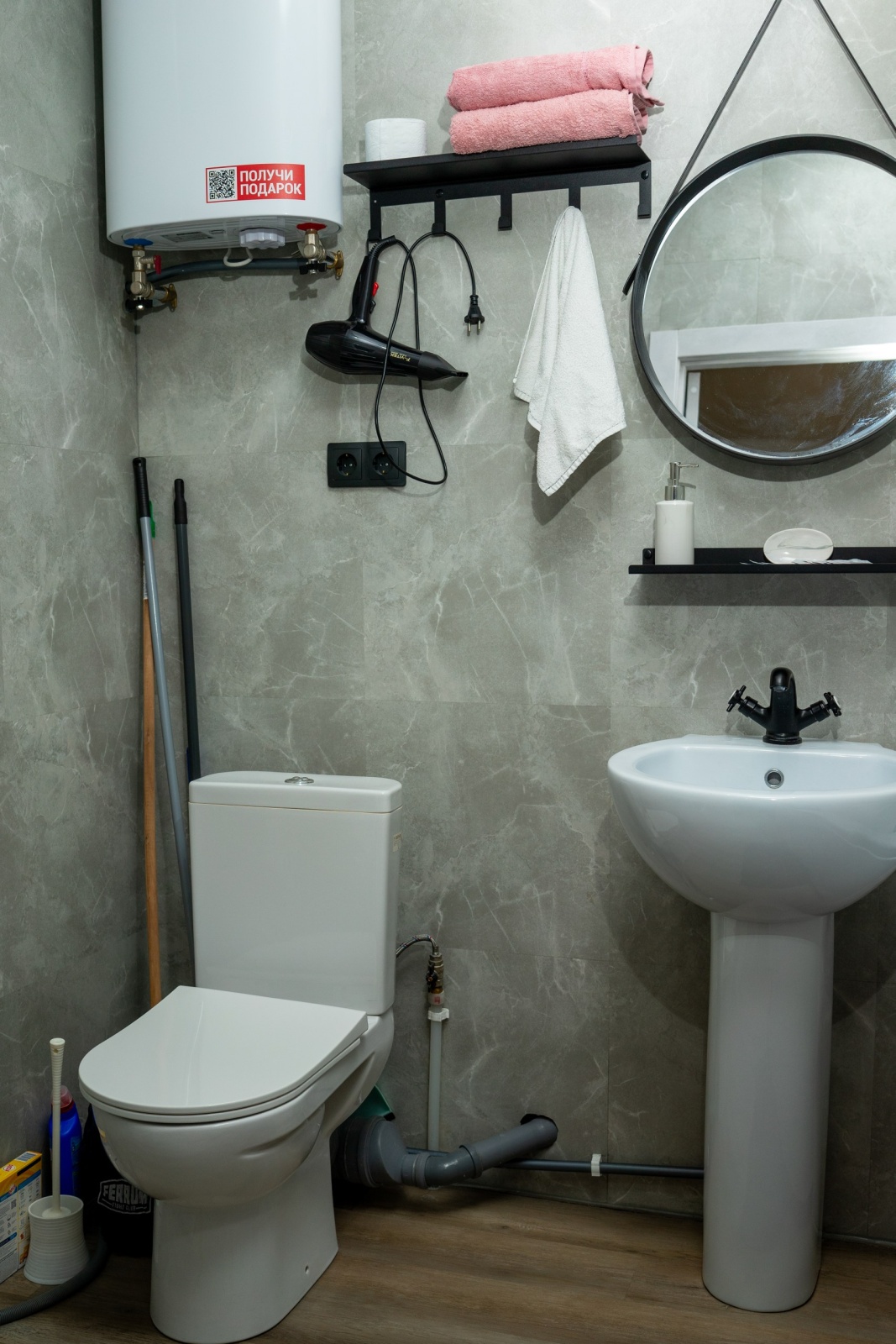 евро двушка (гостиная + спальня) в стиле лофт 